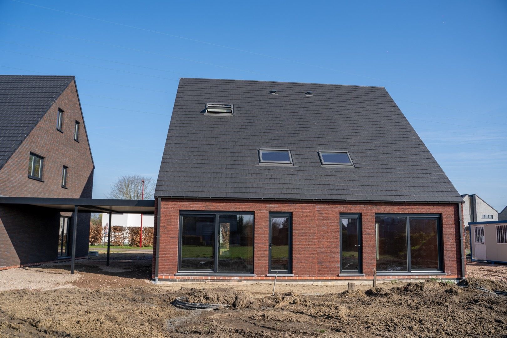 Energiezuinige halfopen bebouwing met 4 slpk’s foto 4