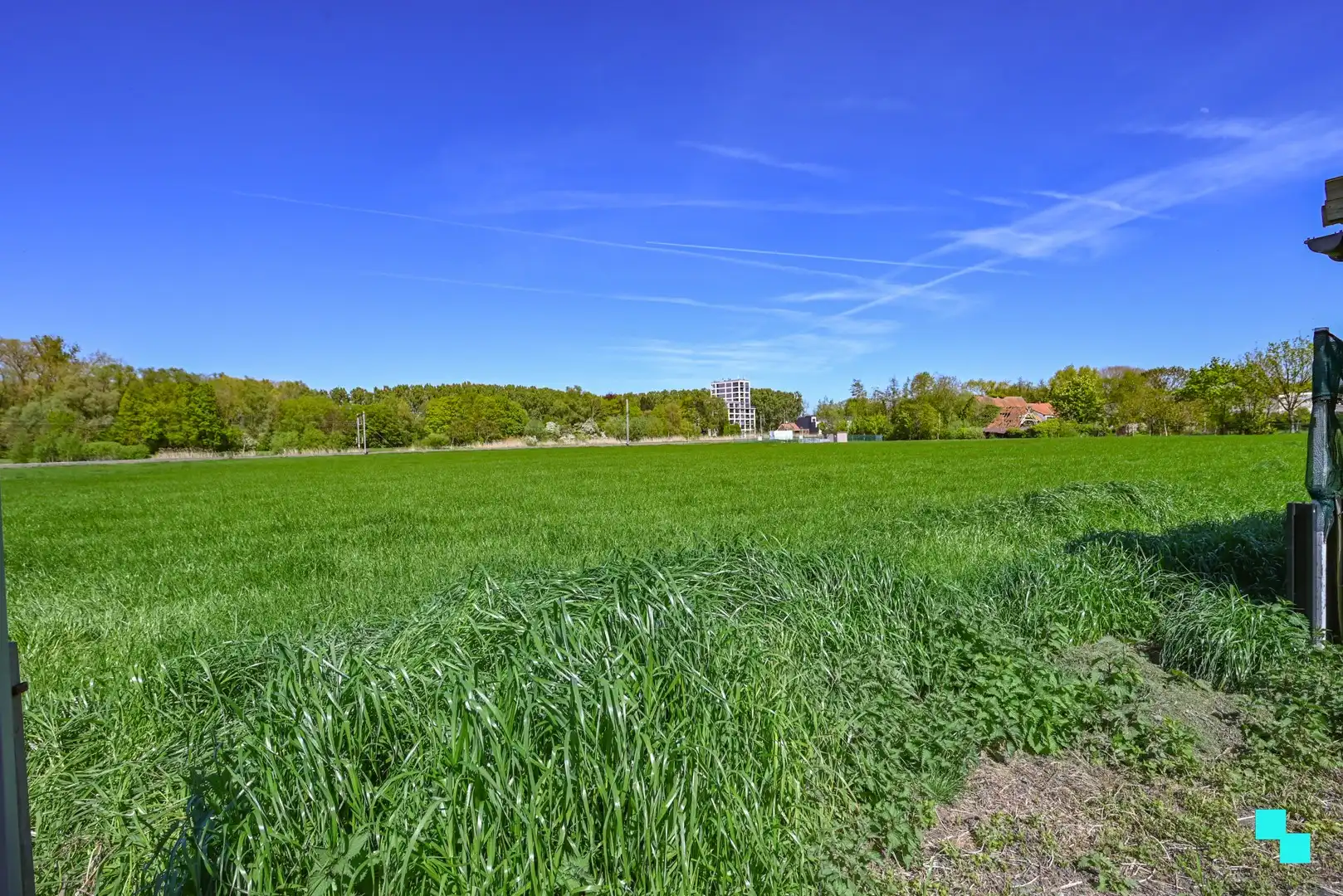 Gerenoveerde 2-slaapkamerwoning in Ingelmunster foto 34