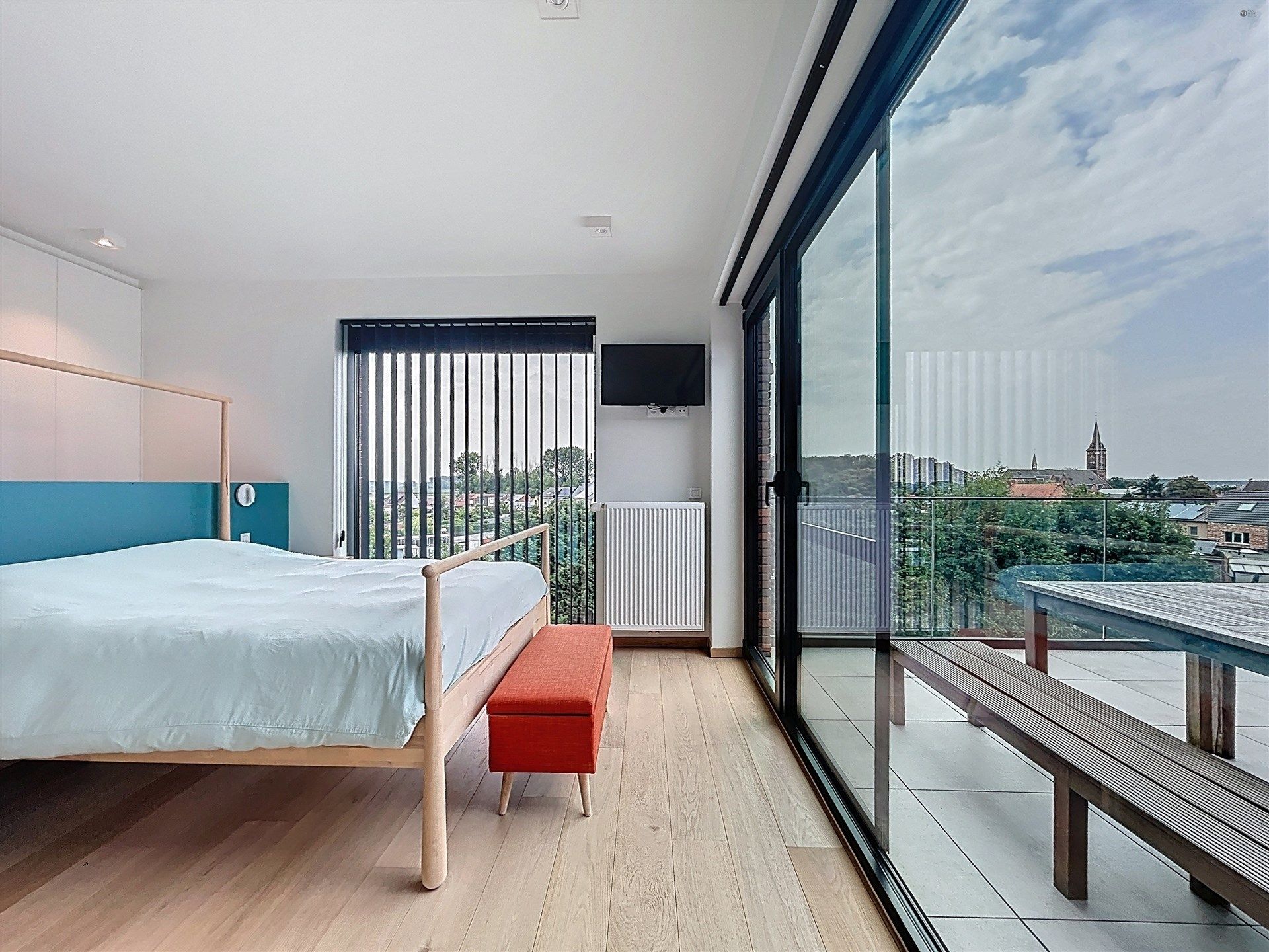 Luxueus en energiezuinig drie slaapkamer-penthouse (170m²) met ruime terrassen (30m²) foto 10