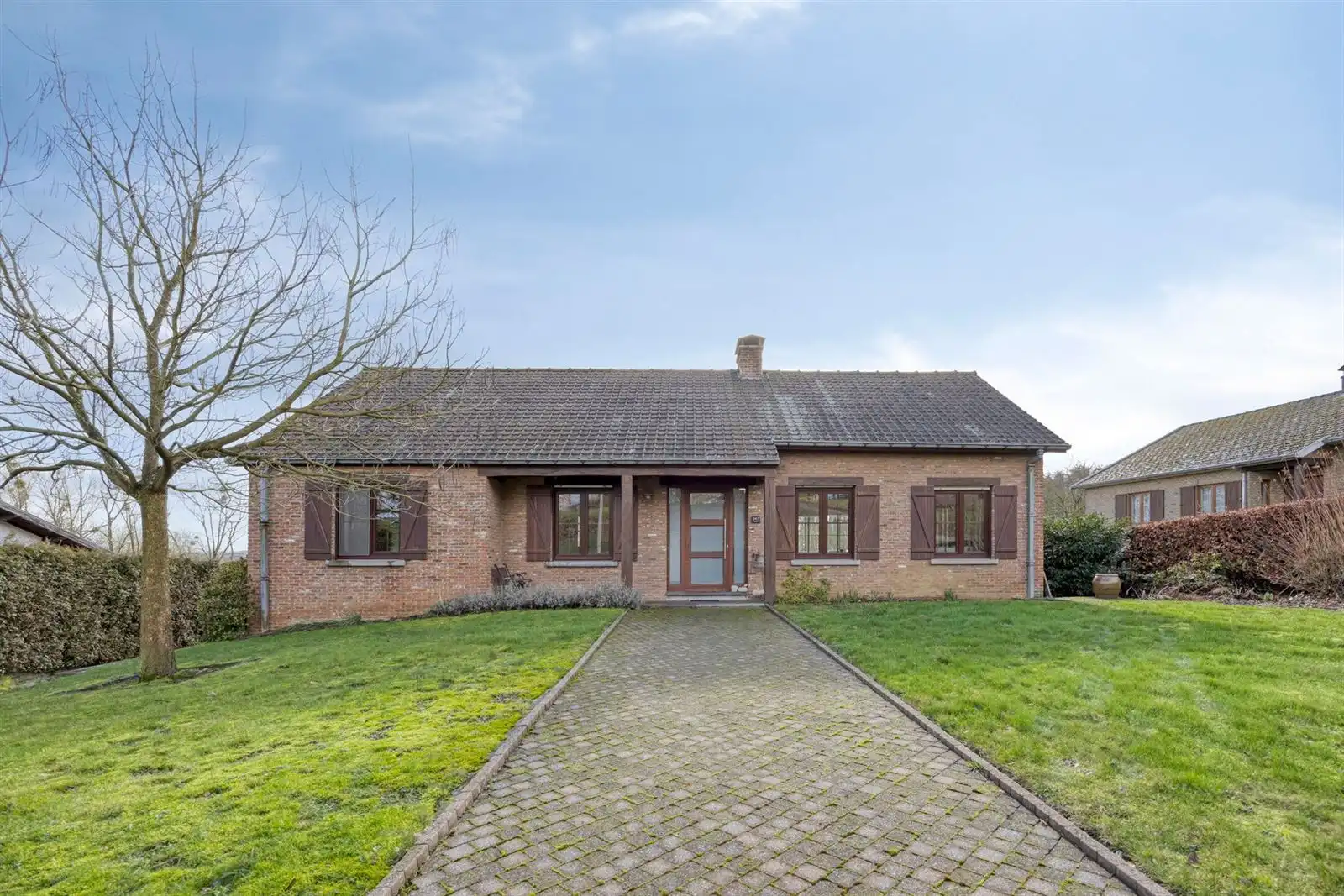 Hoofdfoto van de publicatie: Alleenstaande woning met extra