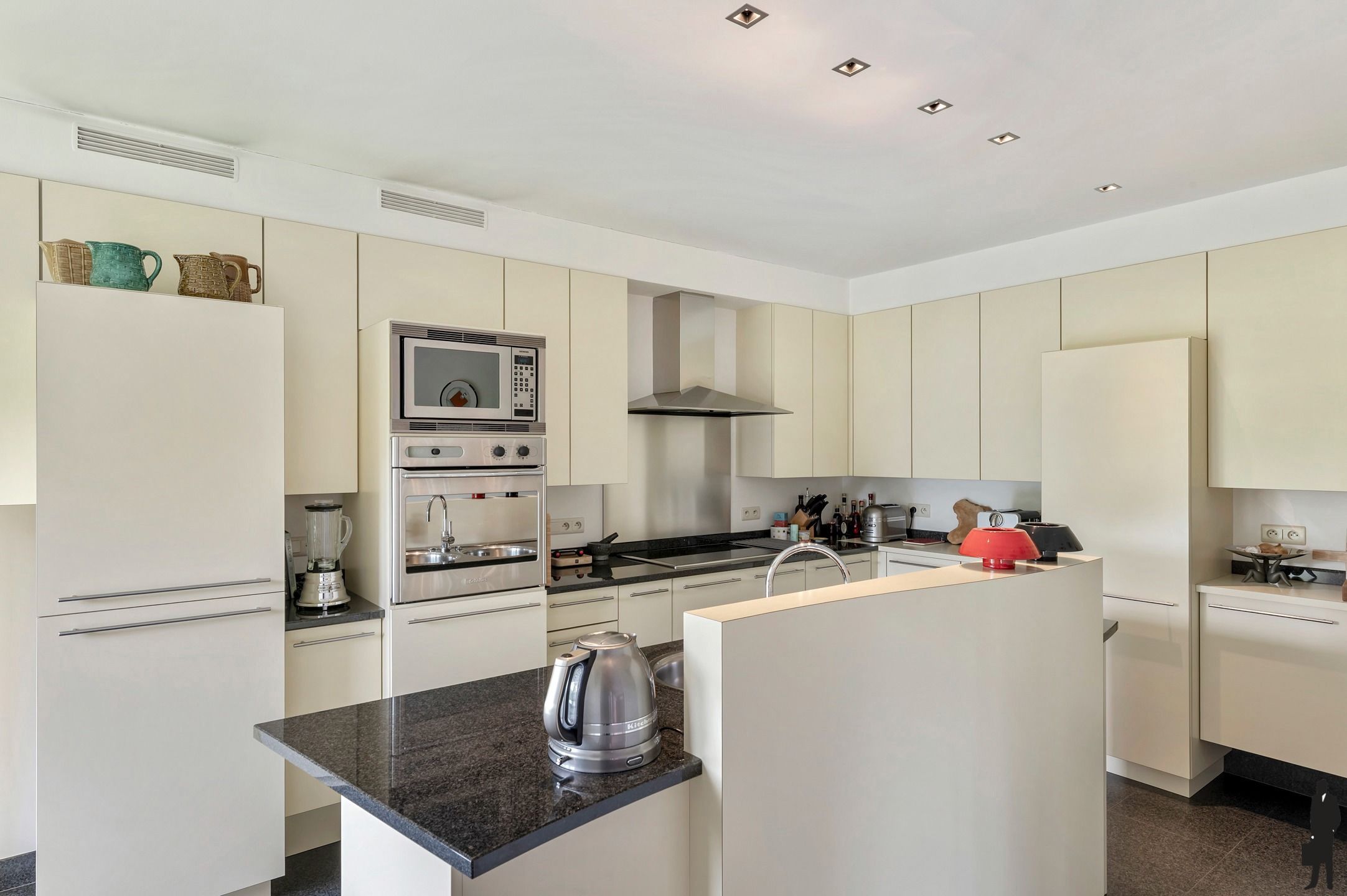 Luxe ca. 195m² appartement met zonneterras in De List foto 8