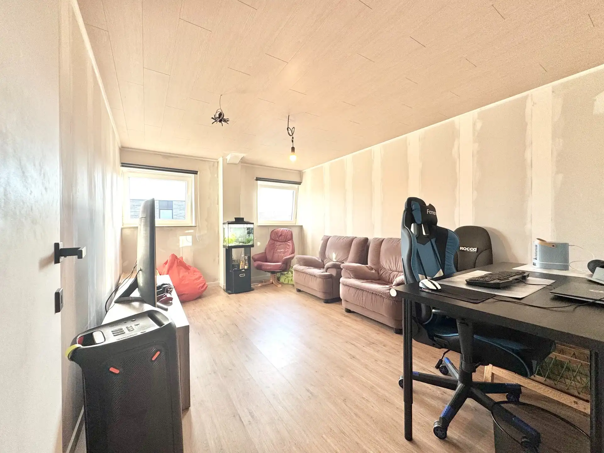 MAGAZIJN MET WOONST foto 34