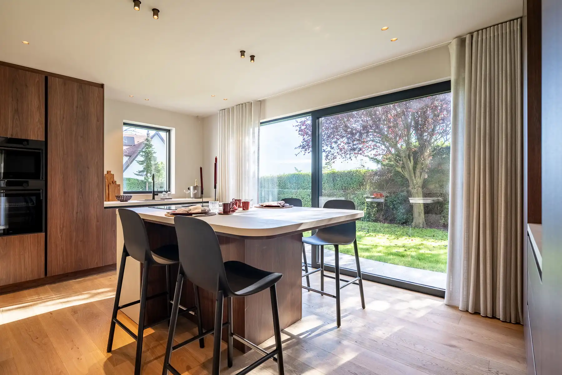 Gerenoveerde villa op royaal perceel nabij centrum Knokke foto 10