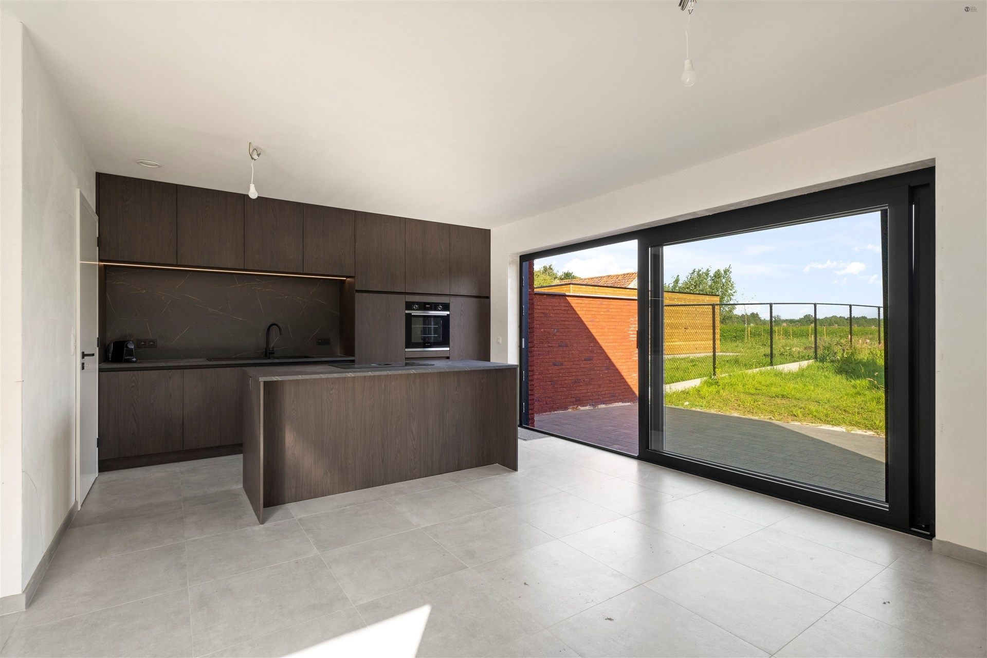 Half open bebouwing op 768m² lot 2 foto 6