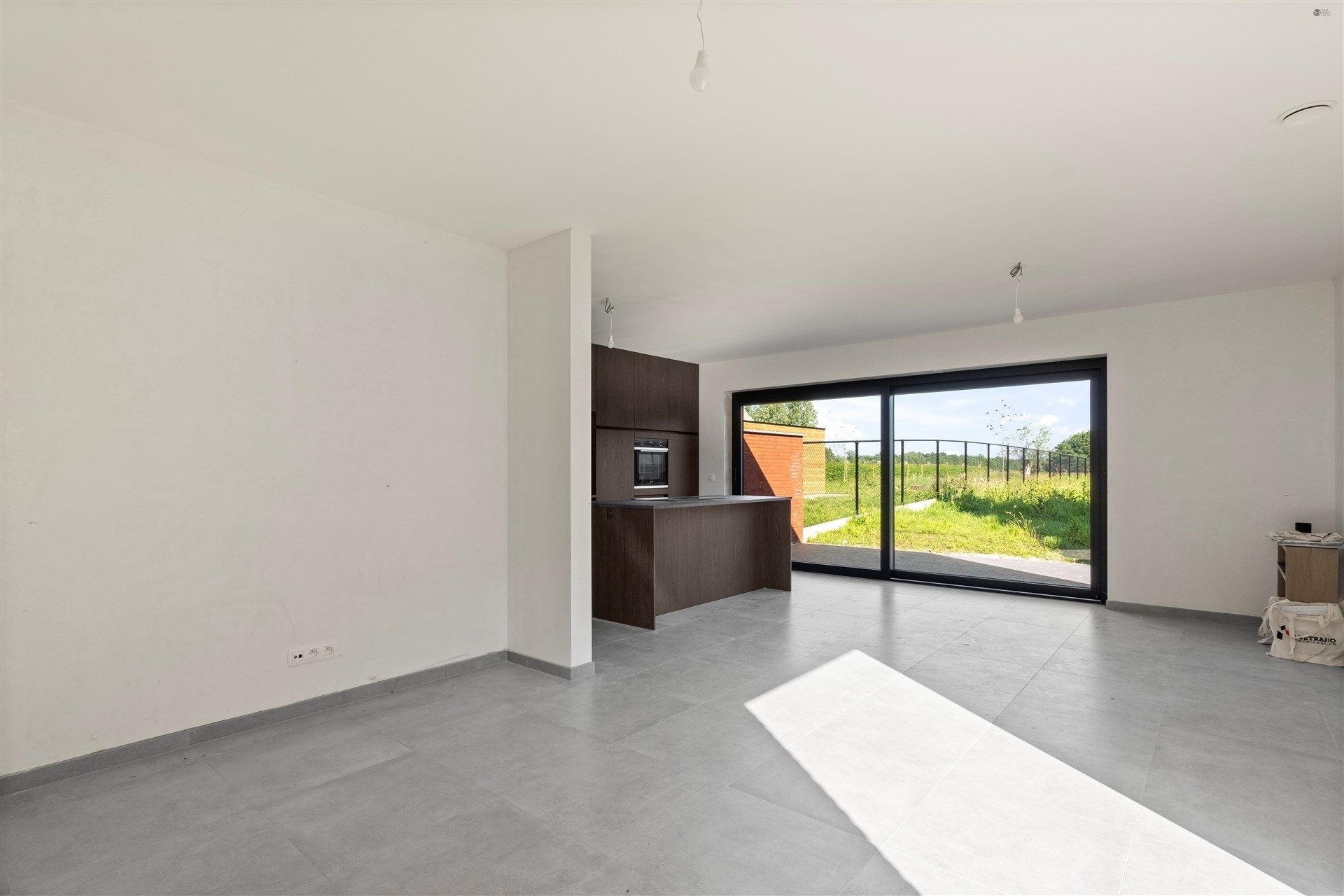 Half open bebouwing op 768m² lot 2 foto 6
