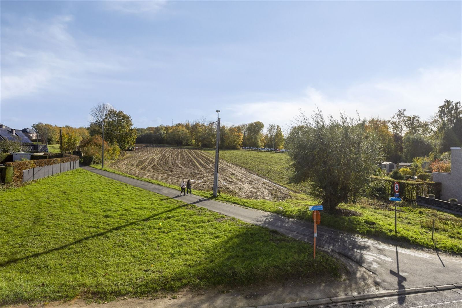 Zeer gezellige woning met 2 slaapkamers + bureau nabij centrum Halle  foto 23