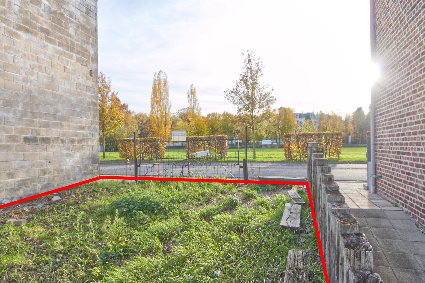 UNIEKE BOUWGROND voor potentieel 2 gesloten bebouwingen foto 16