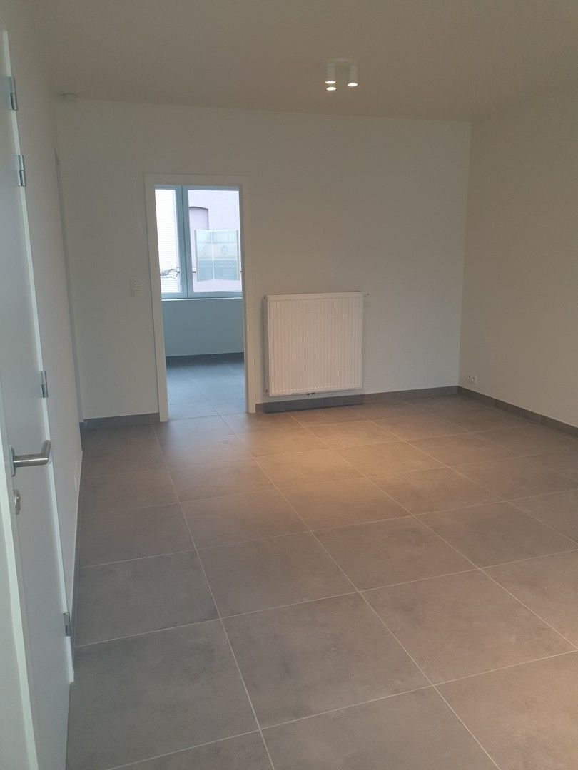 Instapklaar appartement met modern dakterras op de 1ste verdieping foto 5