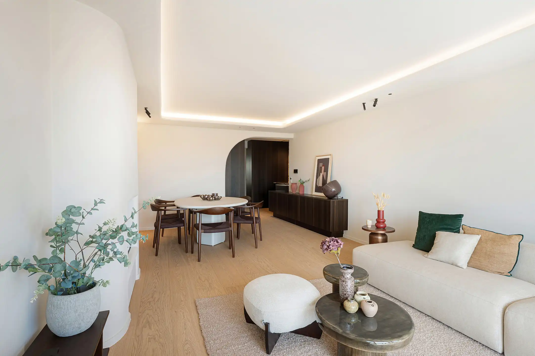 Lichtrijk gerenoveerd appartement met open zichten  foto 8
