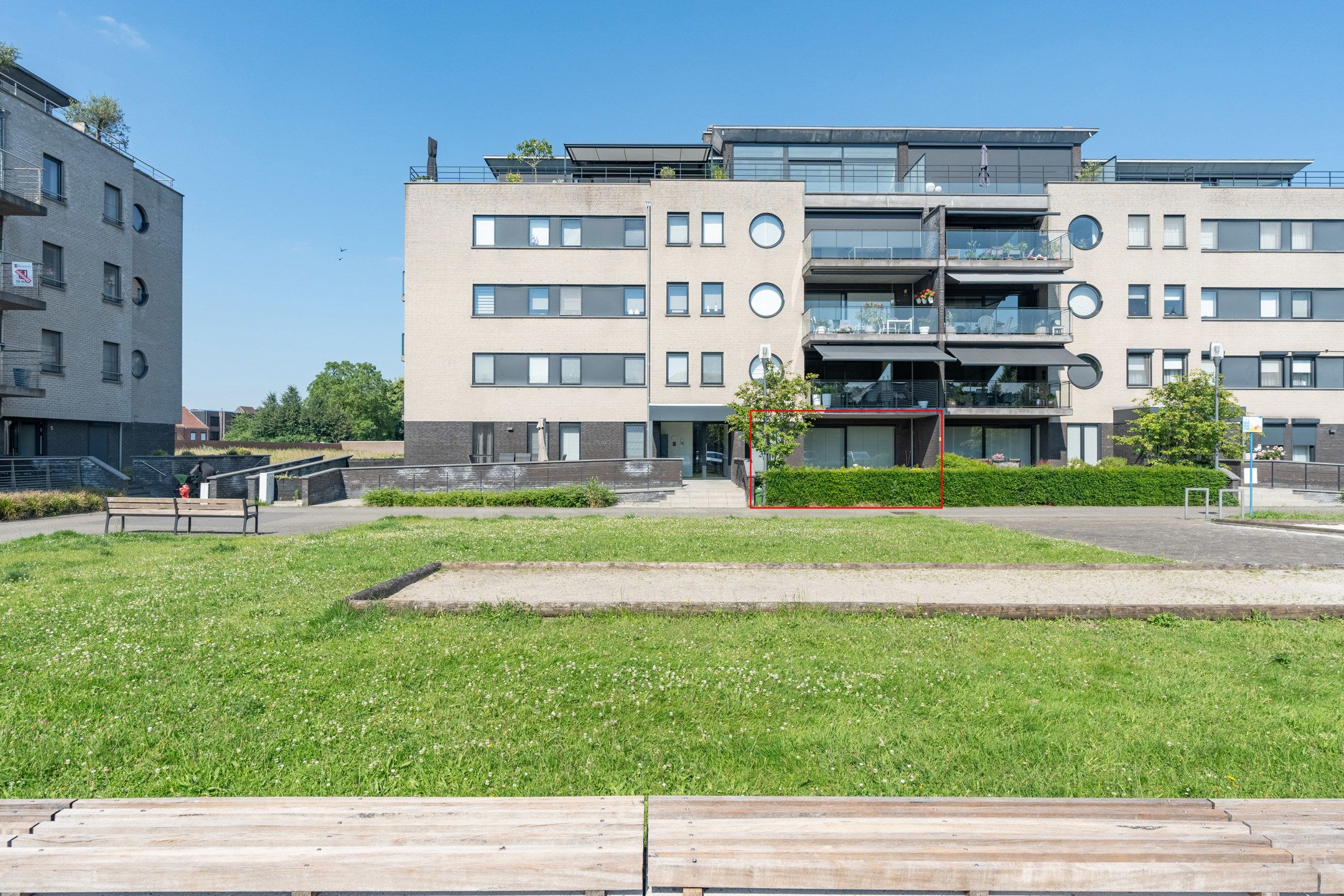 Gelijkvloers 3 slaapkamerappartement (132 m²) te Turnhout foto 2