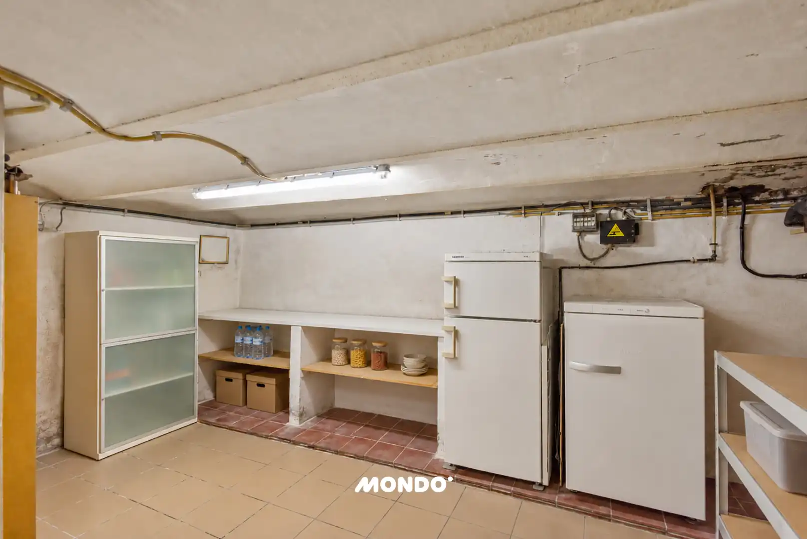 Ruime woning met 3 slaapkamers, garage en open uitzicht tuin nabij de dijk in Heffen foto 25
