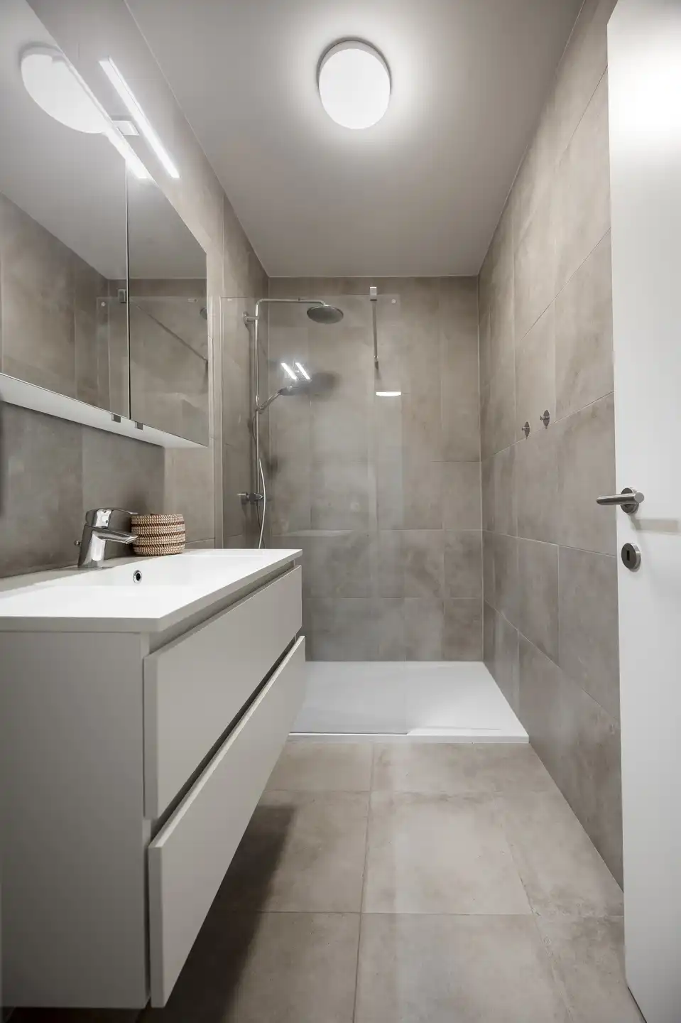 Instapklaar en prachtig gelegen appartement op een toplocatie in Deurne foto 6