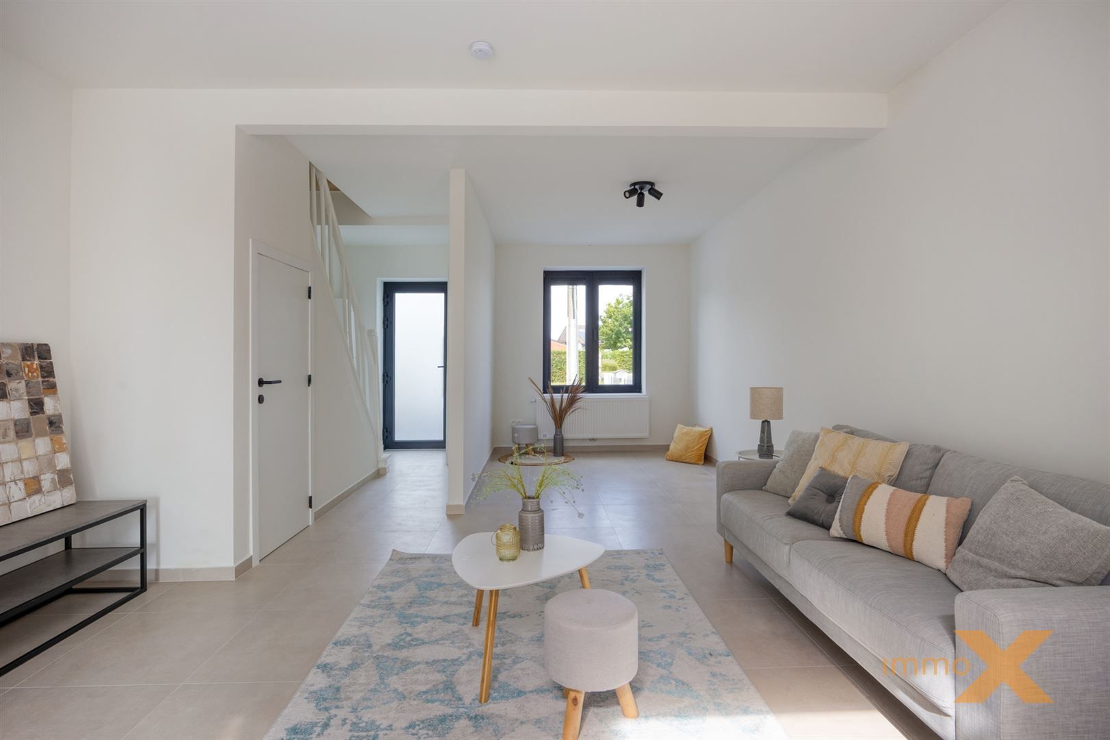 GERENOVEERDE KNUSSE WONING MET LEUKE TUIN foto 2