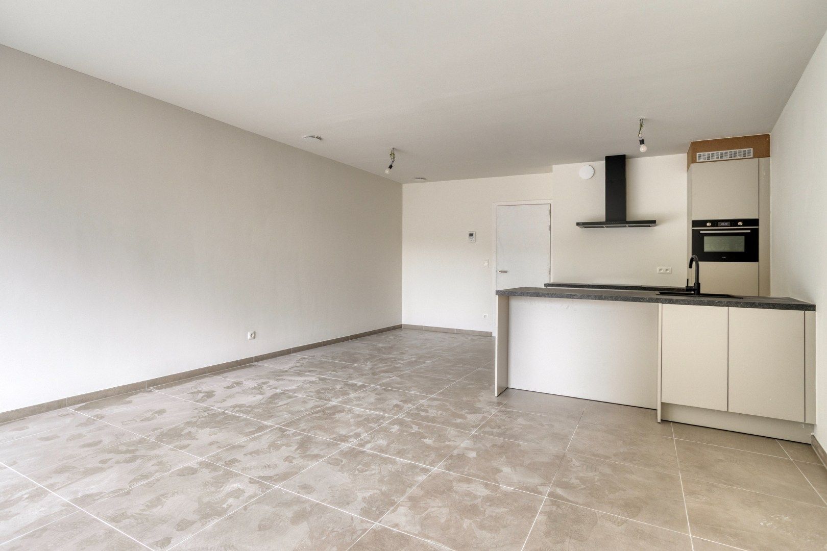 Prachtig nieuwbouwappartement in centrum Rekkem! foto 5