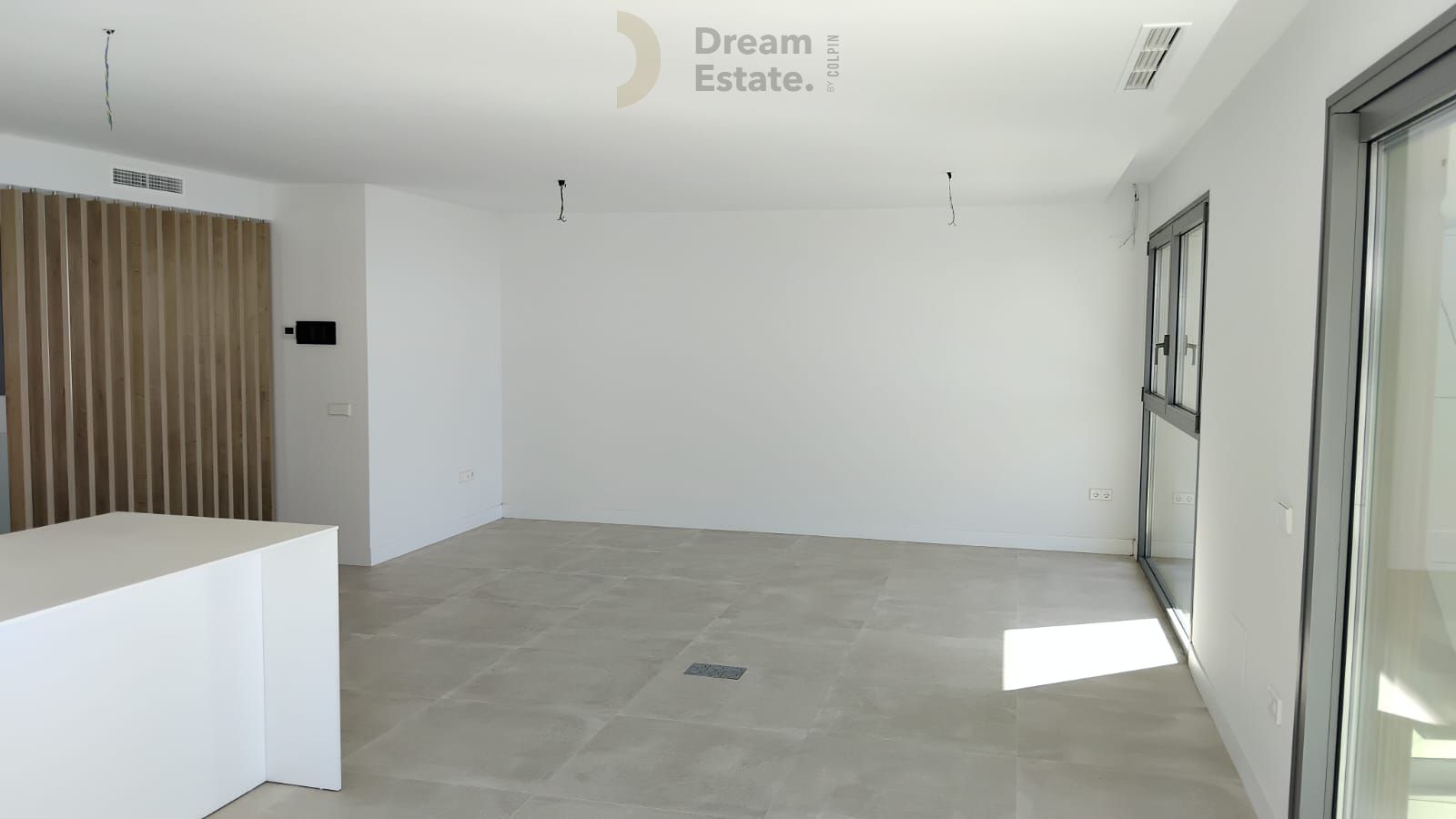 Exclusieve frontline villa met adembenemend zeezicht foto 8