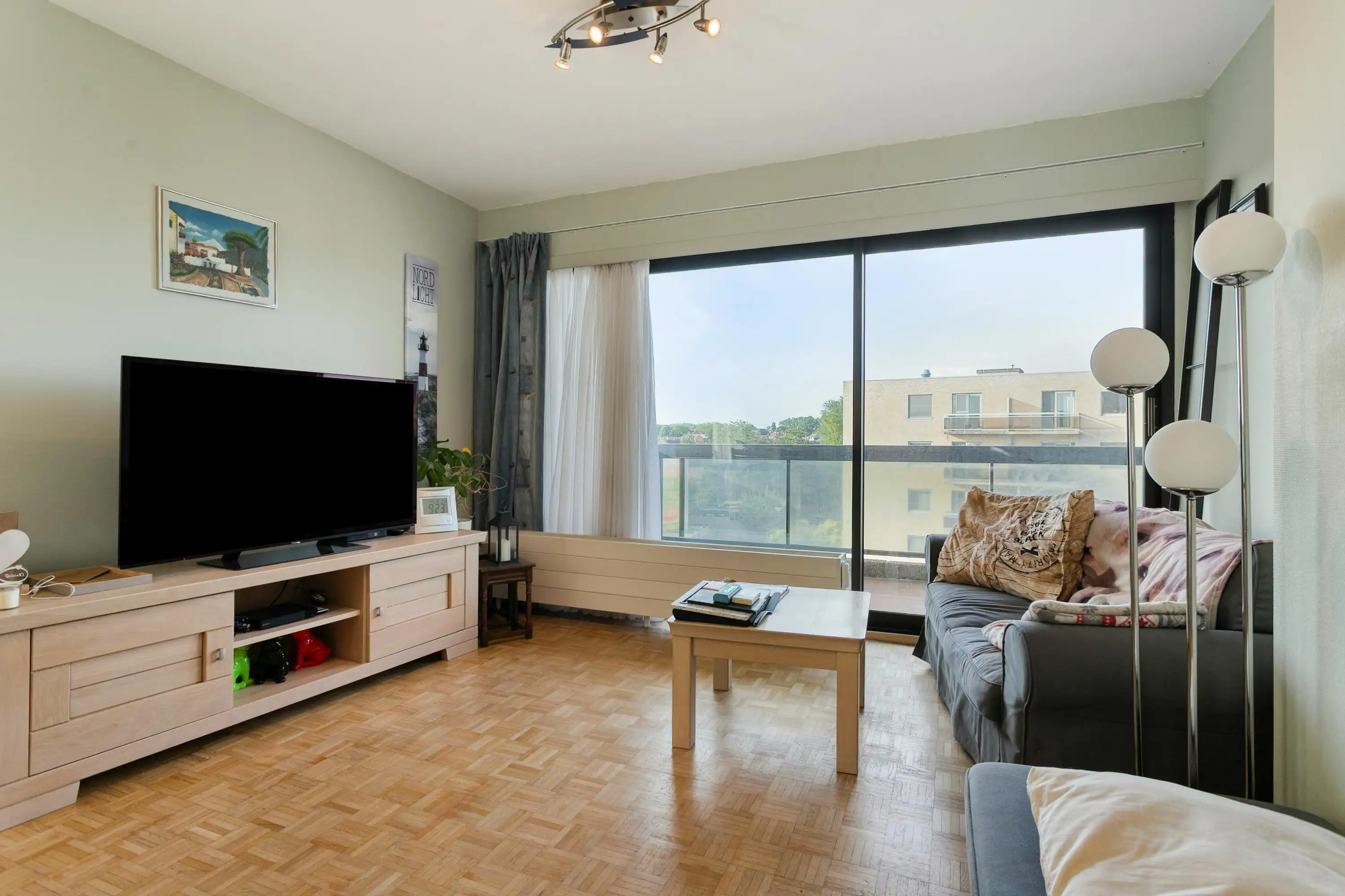 Appartement met 2 slaapkamers in Assebroek vlakbij Brugge foto 3