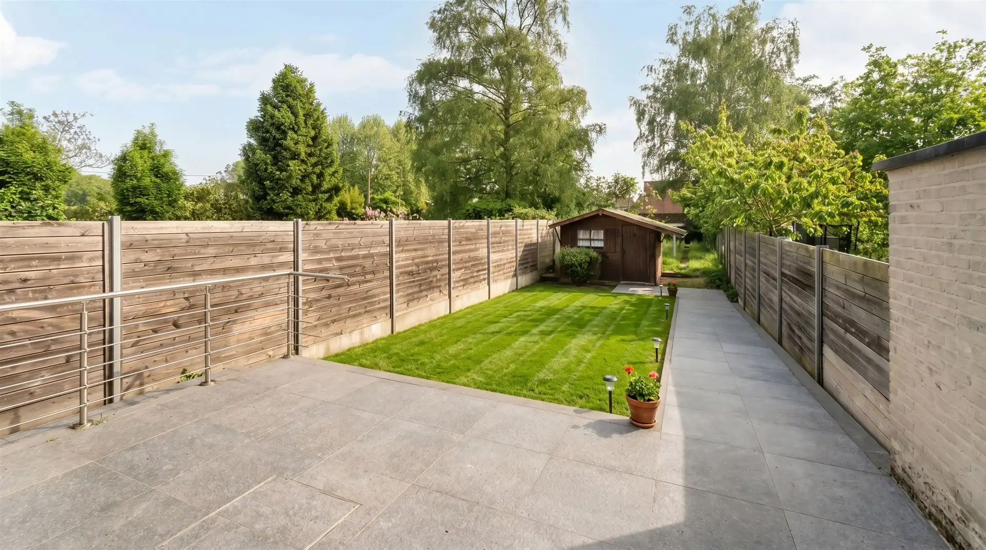 Ruime instapklare woning met 4 slpk, garage en tuin in Heule foto 6