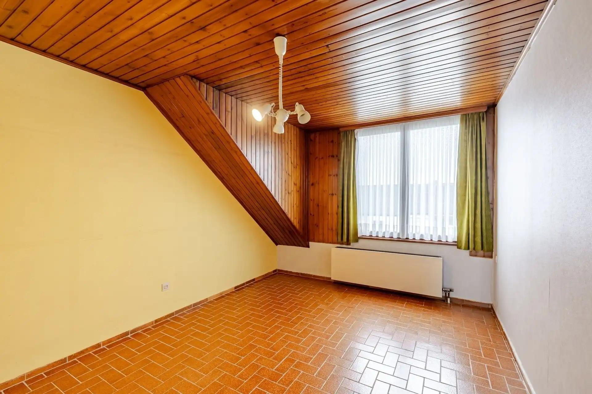 Interessante belle-étage woning in Wetteren foto 18