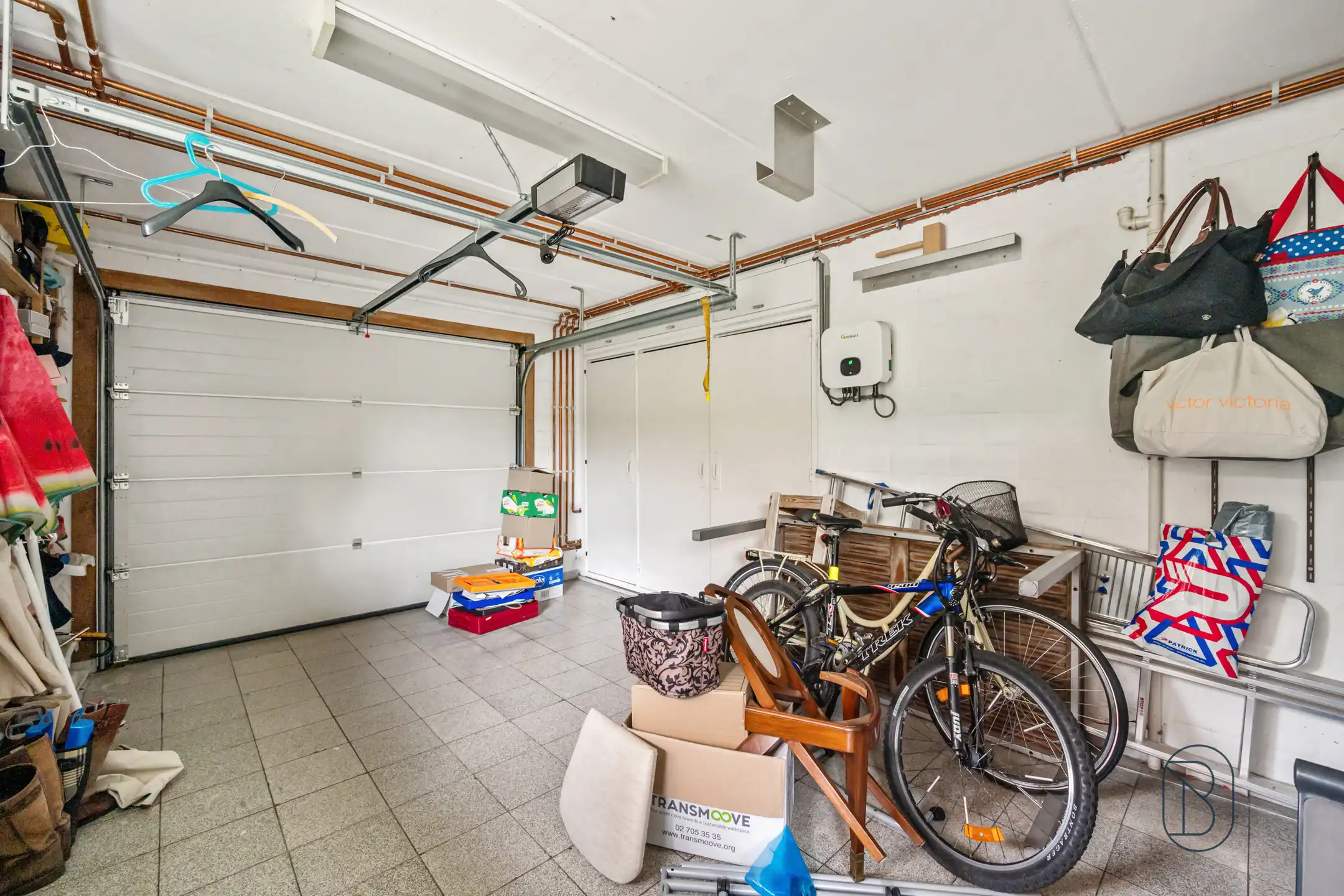 Rustig gelegen villa met 3 SLK, garage en zuidgerichte tuin foto 20