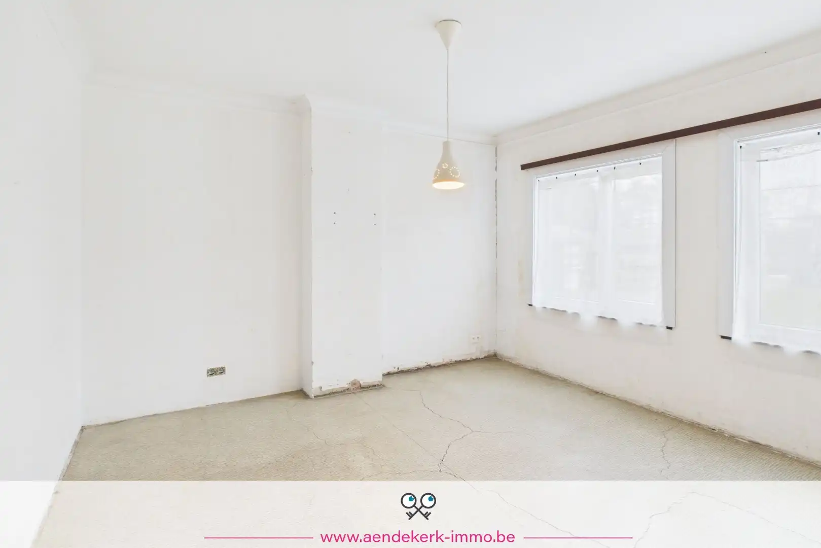 Rustig gelegen, te renoveren, woning met 3 slaapkamers nabij het centrum van Bree  foto 19