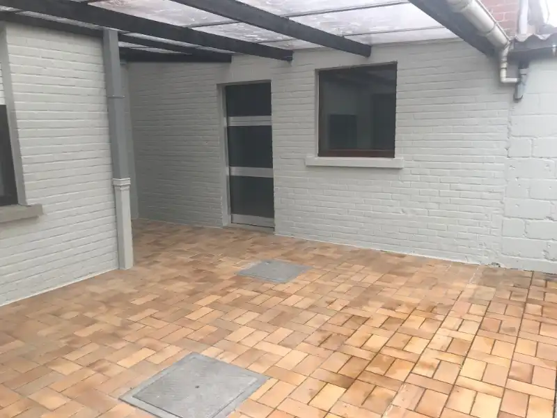 Vernieuwde woning met 2 slaapkamers foto 11