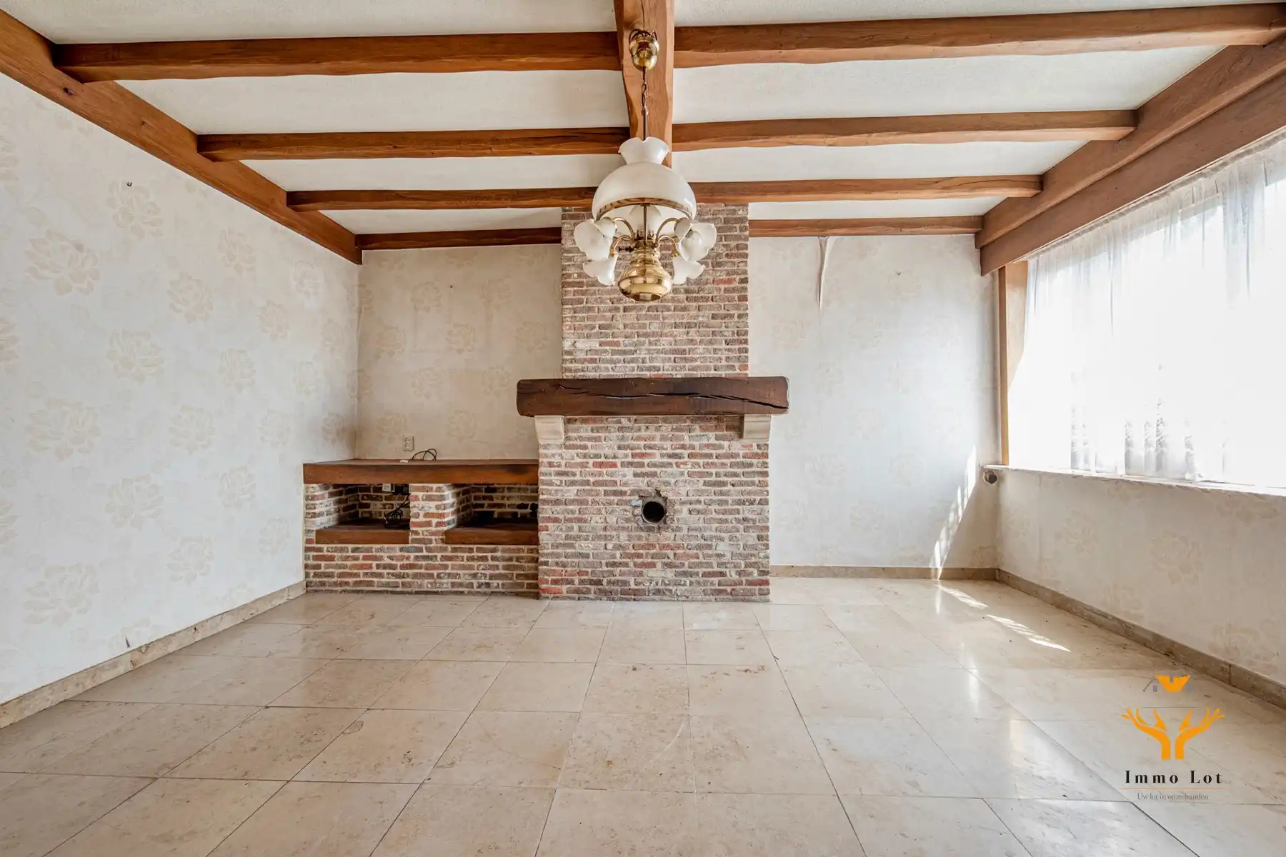 Starterwoning met potentieel in centrum Berlare  foto 4