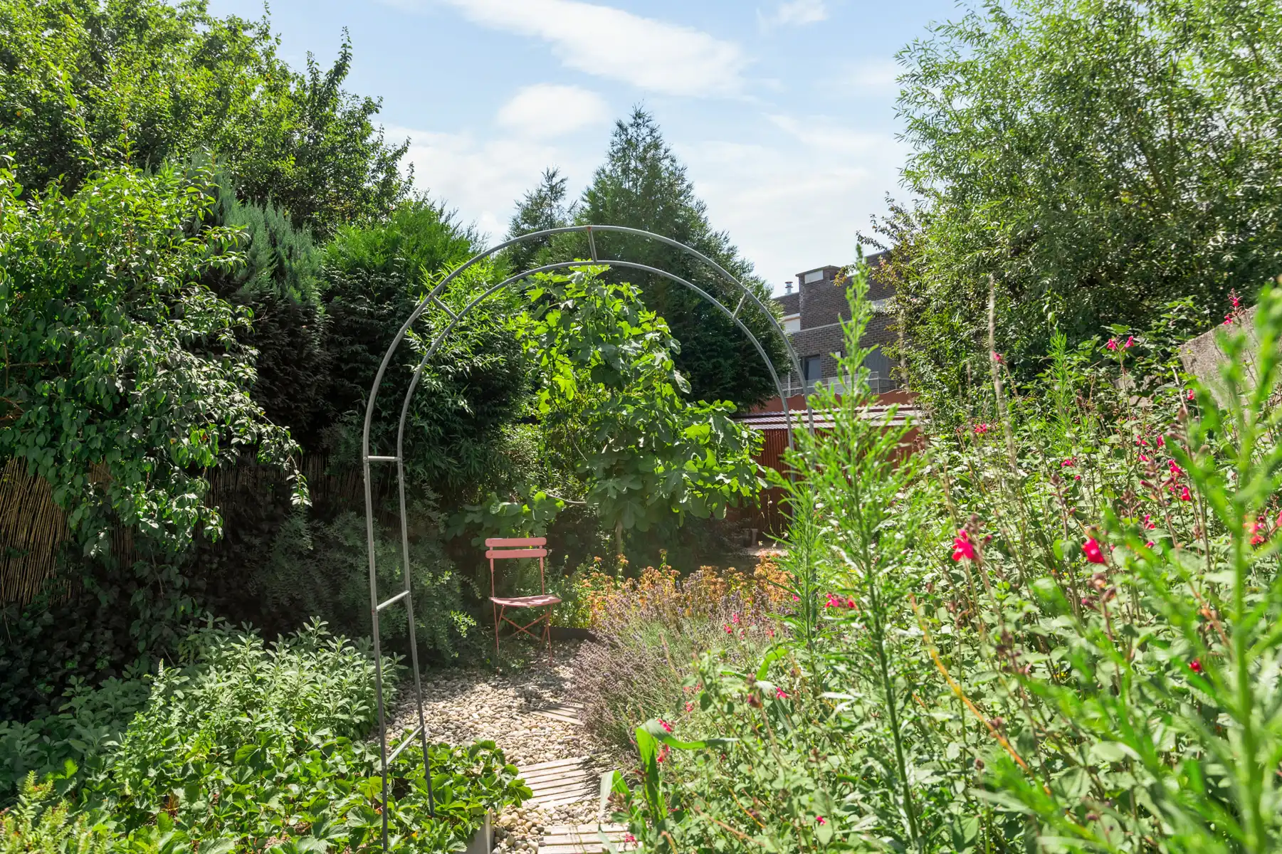 Prachtige ééngezinswoning met 4 SLK en gezellige stadstuin foto 7