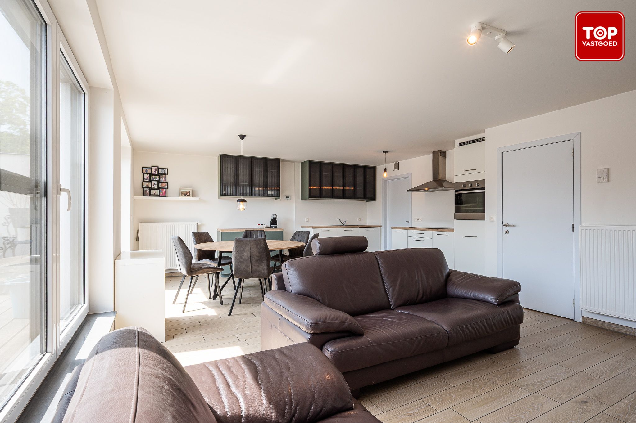 Instapklaar energiezuinig appartement met 2 slaapkamers en zonneterras foto 5