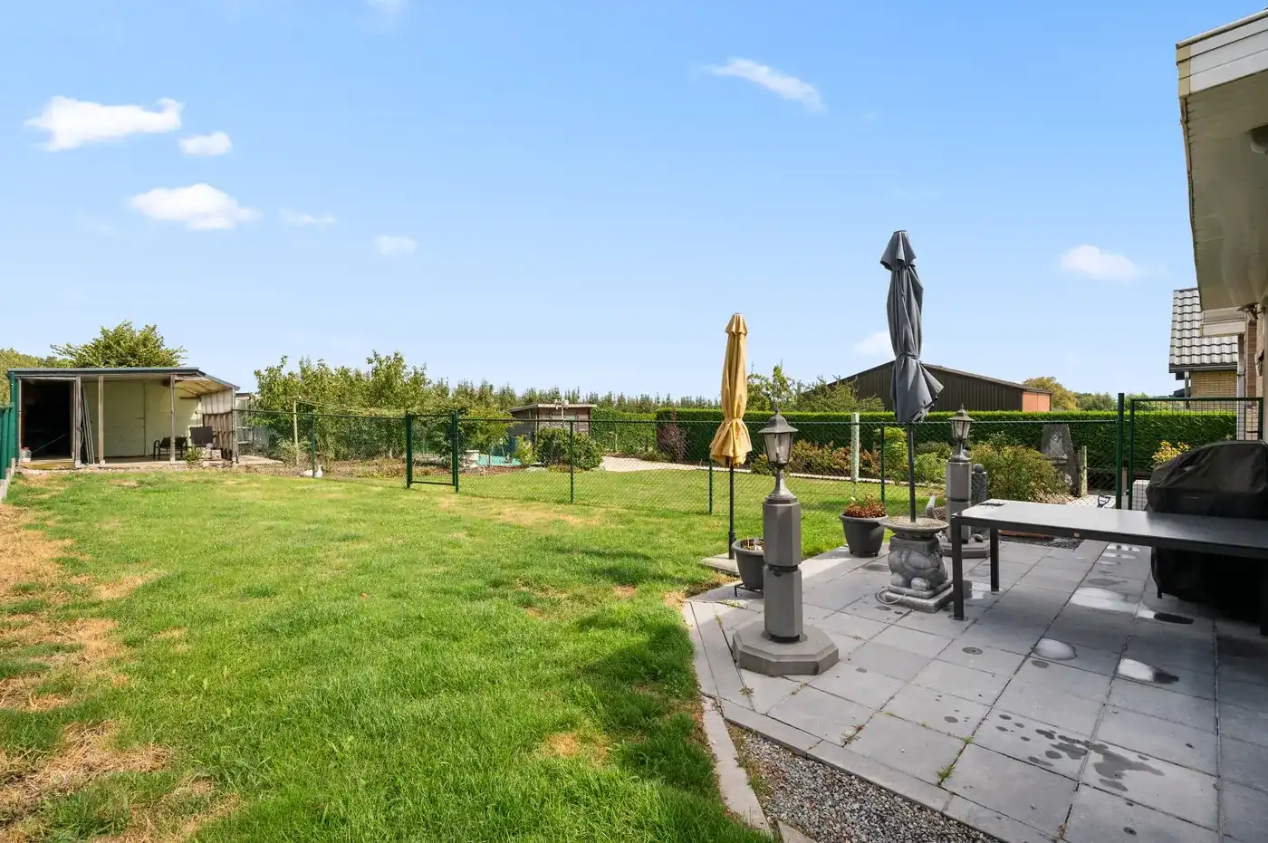 Instapklare gezinswoning met 3 slpks, grote tuin en garage  foto 28