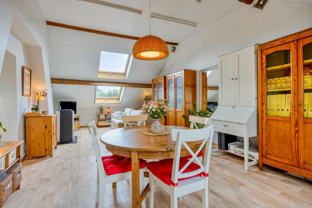 Charmante en goed gelegen woning foto 10