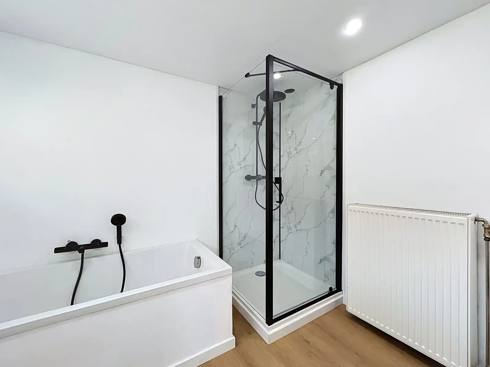 Charmante en recent gerenoveerde woning op topligging in Tienen 🏡✨ foto 16