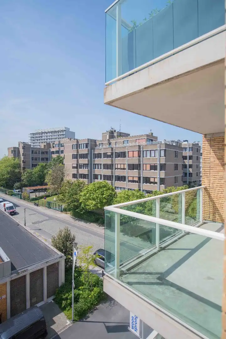 OOSTENDE OP WANDELAFSTAND VAN MERCATORDOK EN  CENTRUM foto 5