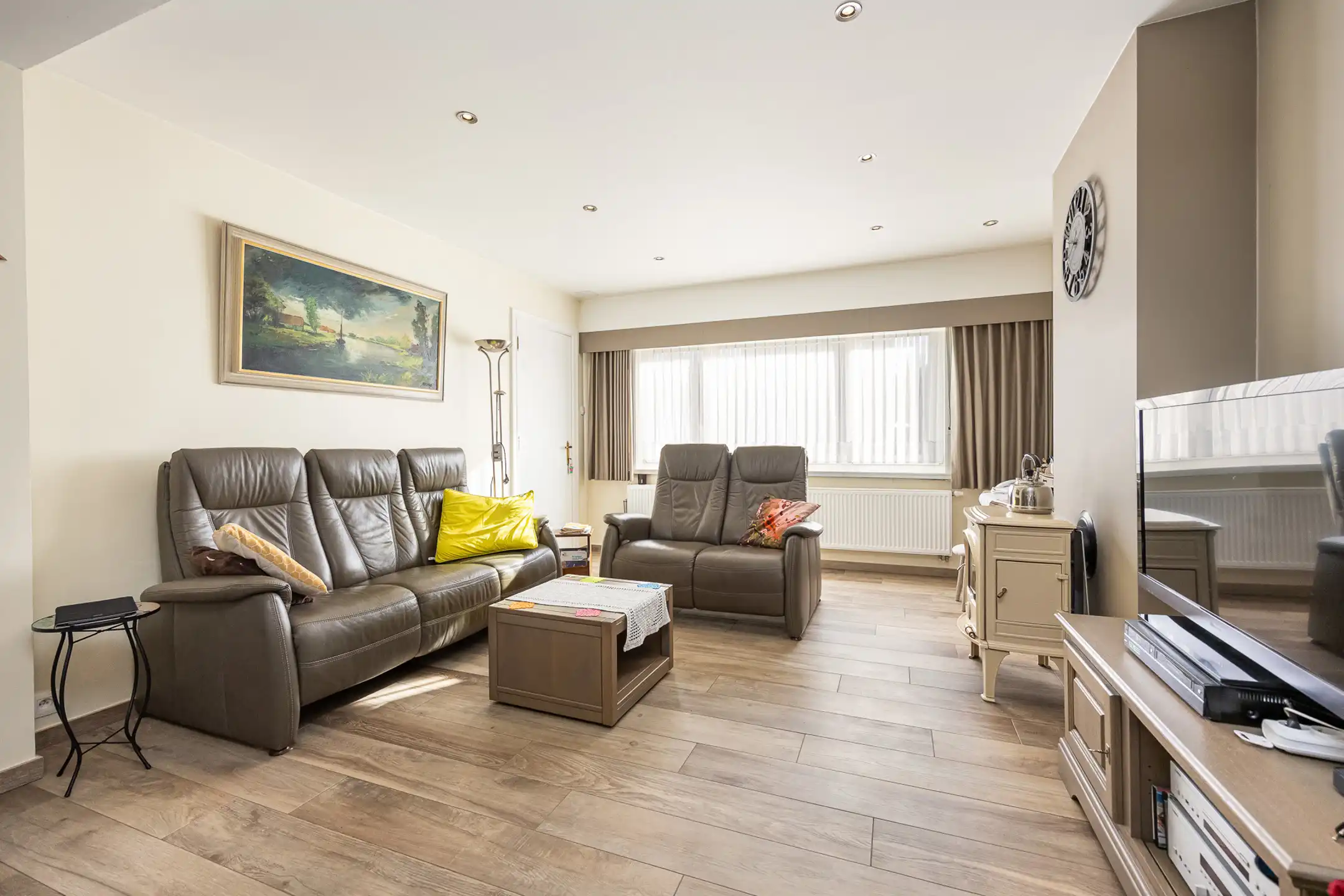 Vrijstaande woning op ruim perceel (1.127 m²) nabij centrum Beerse & Merksplas foto 3