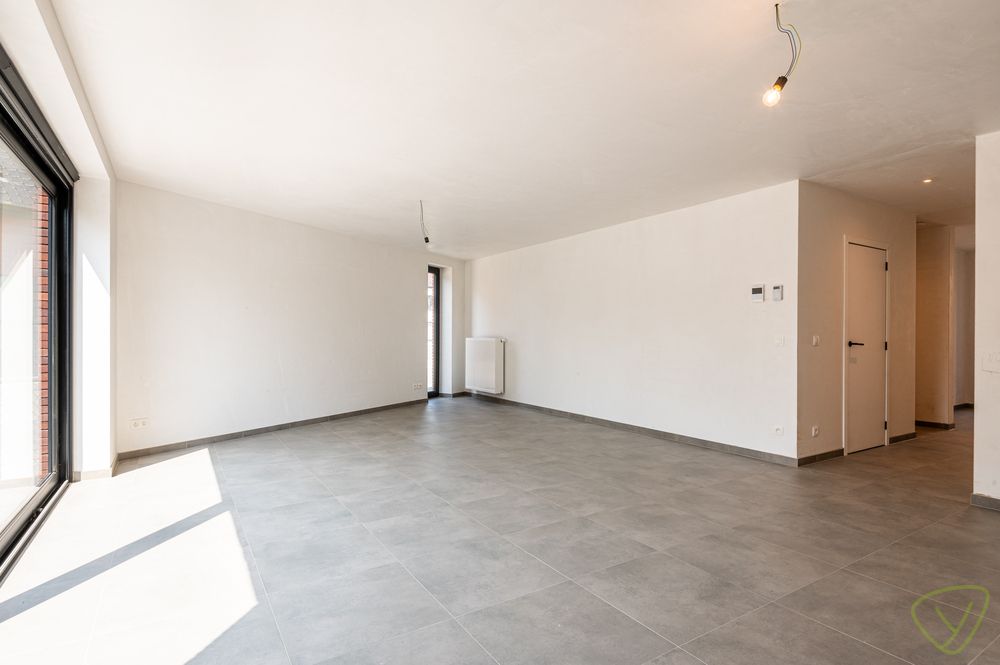 Nieuwbouwappartement te koop in het centrum van Boekhoute foto 2