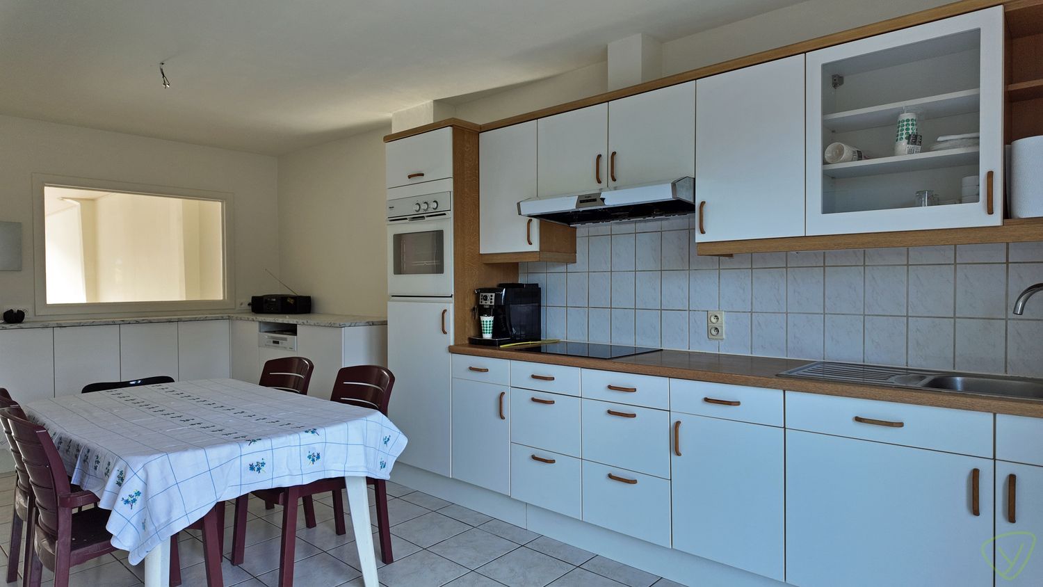 Opgefriste woning met 3 slaapkamers en tuin nabij Bentille! foto 5