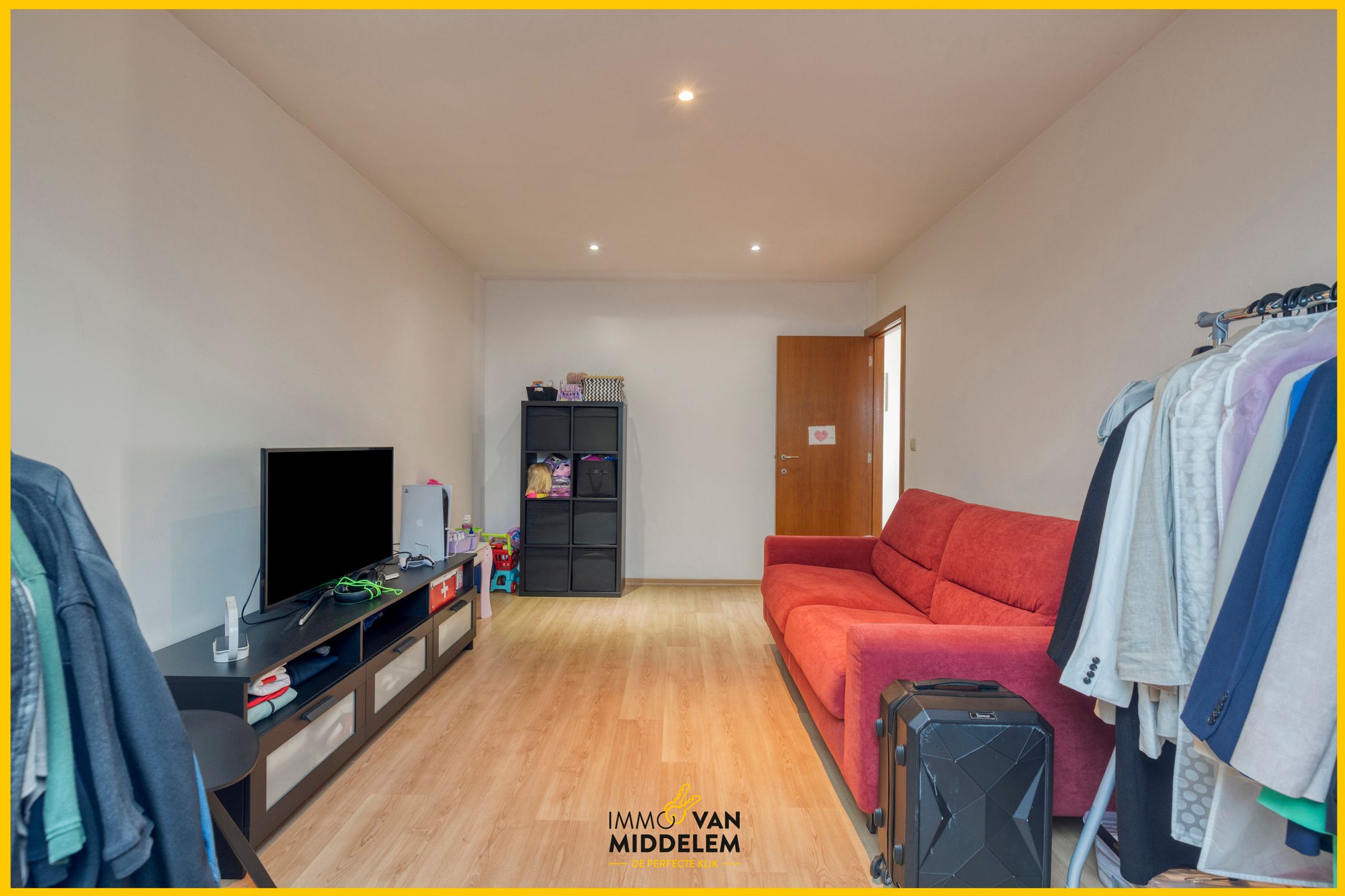 VERZORGDE WONING MET 3 SLPK, TUIN EN GARAGE foto 18