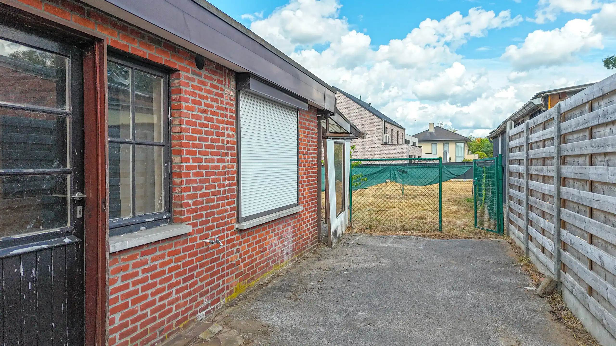 Open bebouwing met 4 slaapkamers op toplocatie! foto 35