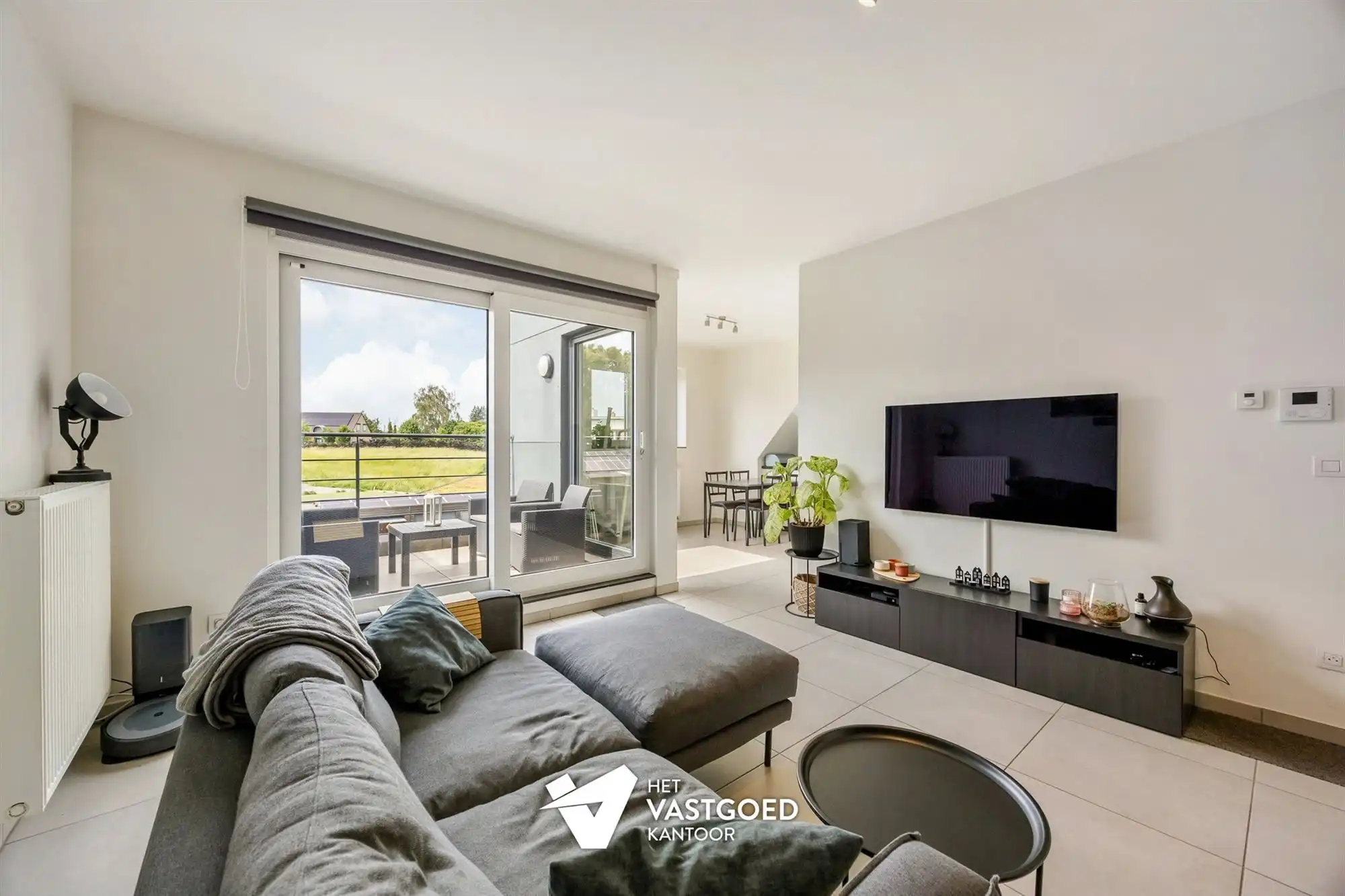 LEUK APPARTEMENT MET 1 SLAAPKAMER EN LEUK TERRAS OP TOPLOCATIE TE TESSENDERLO CENTRUM foto 3