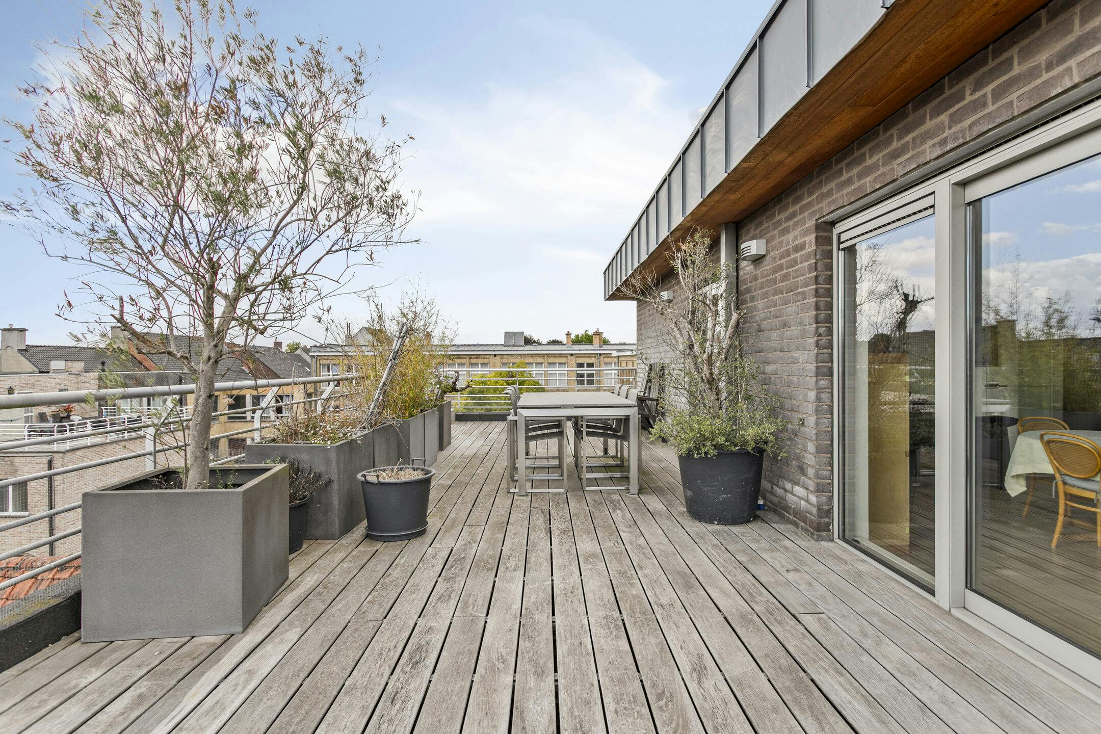 Magnifiek penthouse met panoramisch uitzicht in Roeselare foto 20