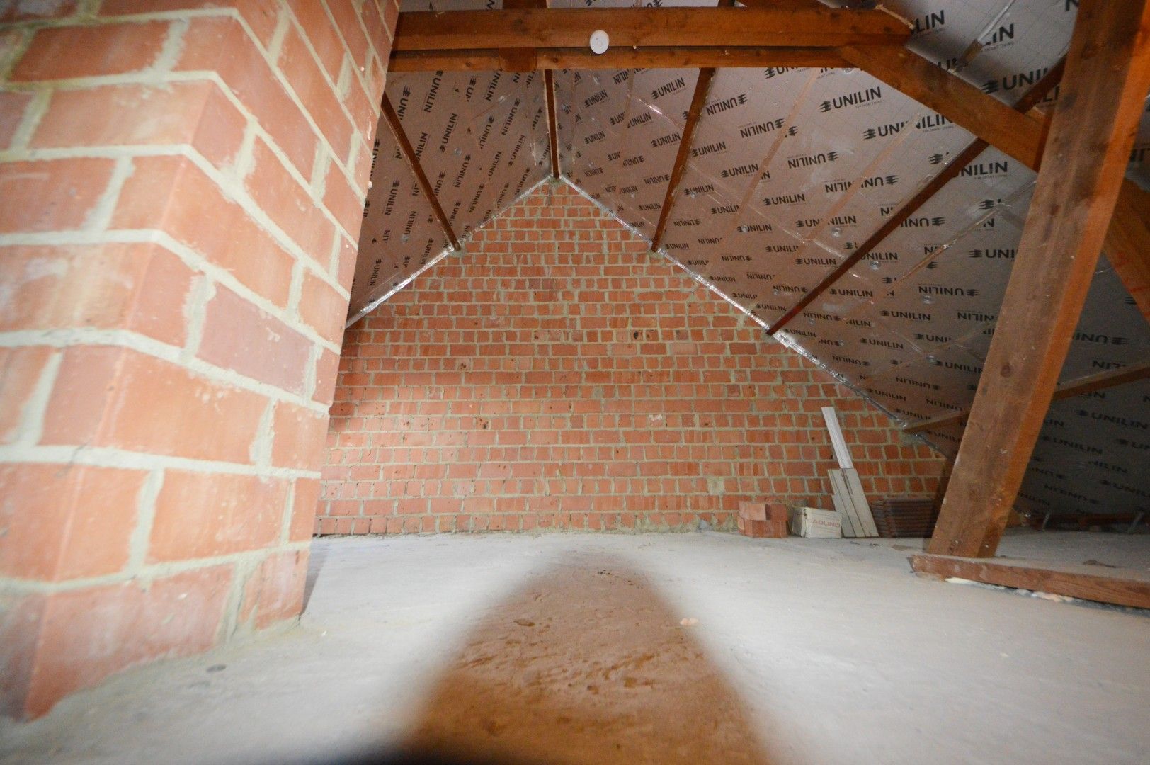 GERENOVEERDE WONING DUBBELE GARAGE EN TUIN foto 26