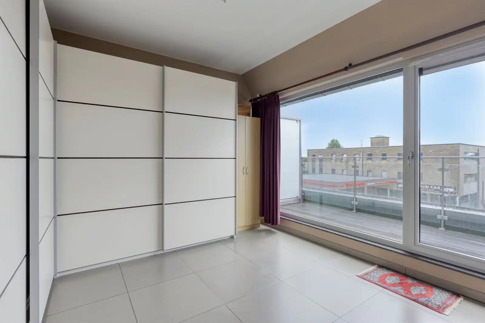 Ruim en recent duplex-appartement (120m²) met 4 terrassen en garage foto 14