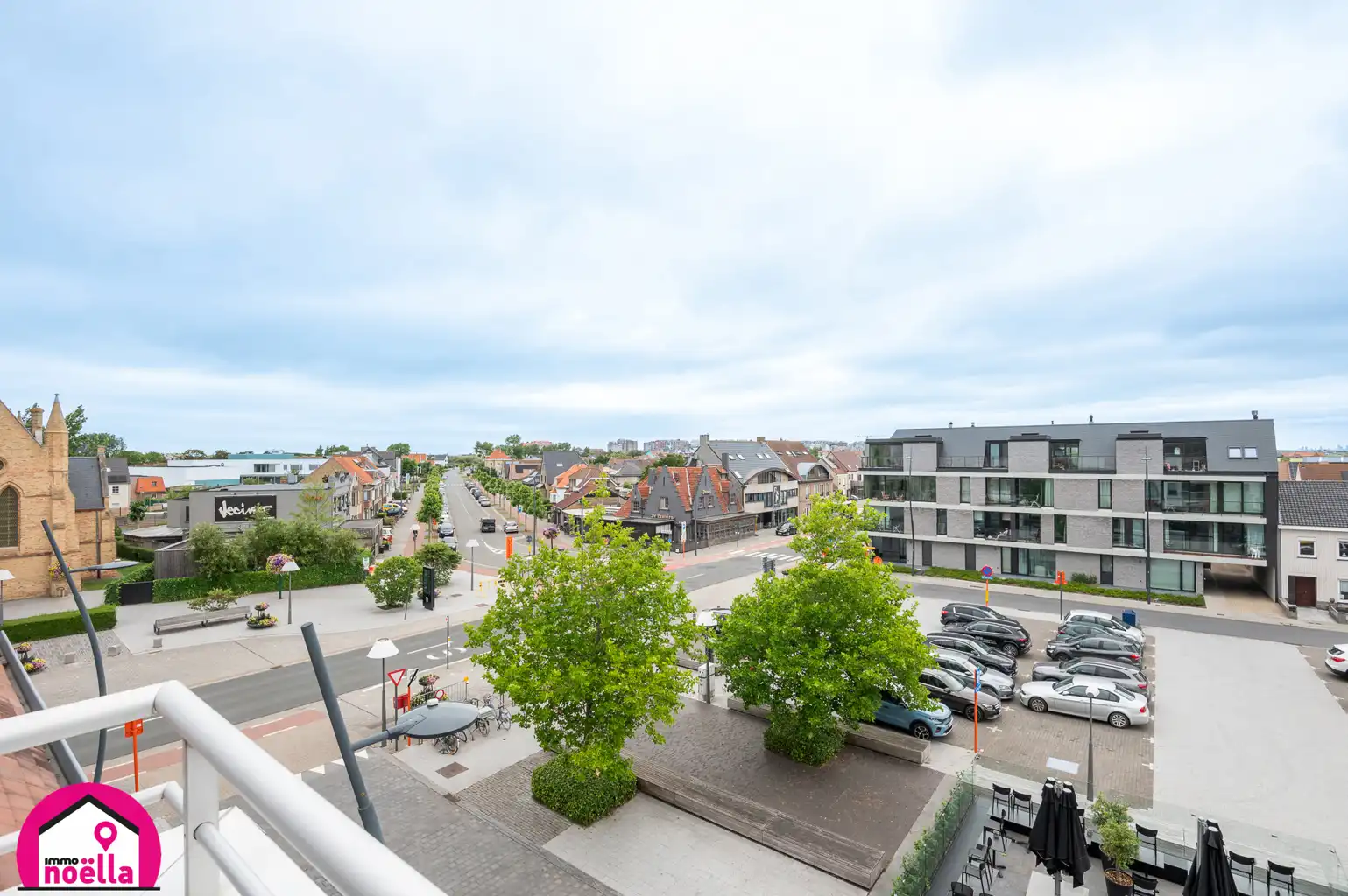 TE KOOP TE WESTENDE DUPLEX APPARTEMENT MET 1 SLAAPKAMER! foto 14