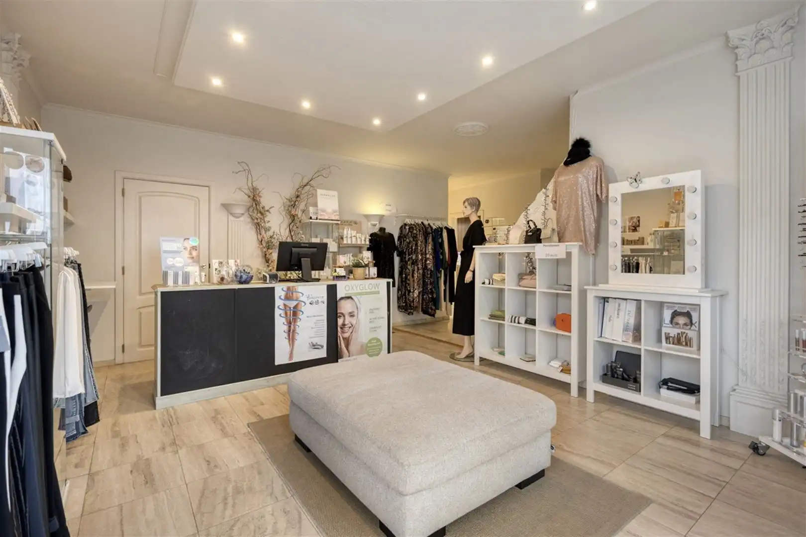 TE KOOP: Handelshuis op toplocatie te Heusden-Zolder! foto 3