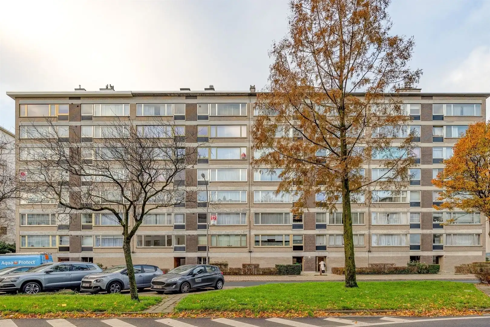 Appartement met 2 slaapkamers, terras en parking foto 3