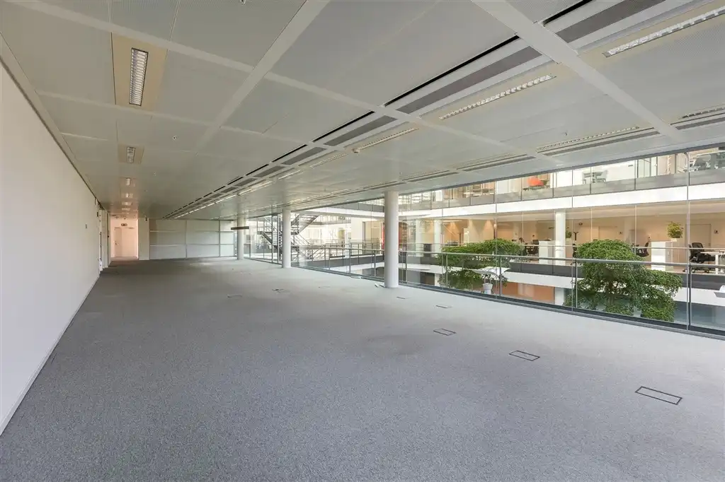 THE HUB : kantoren vanaf 319m² foto 16