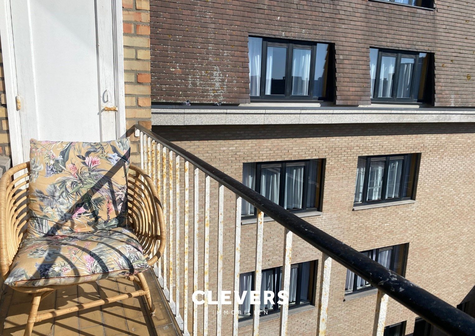 Centrum: Zeer ruim woonappartement met 2 slpk's foto 4
