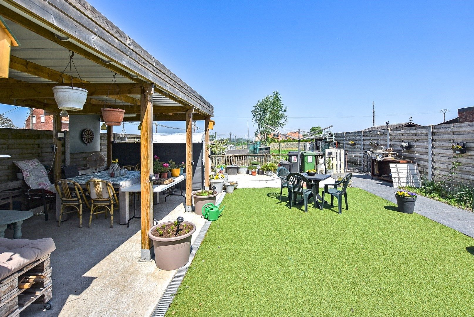 Halfopen bebouwing met 3 slaapkamers op 861m² te Diksmuide! foto 19