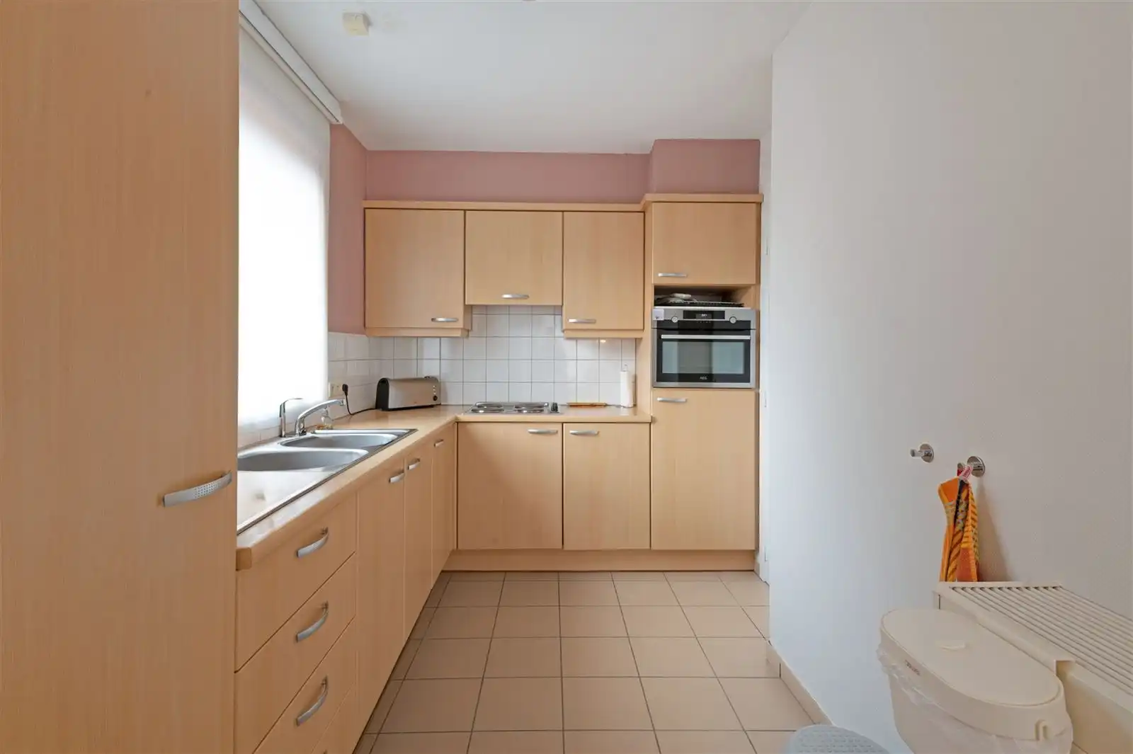 Appartementsgebouw 6 app in centrum  foto 7