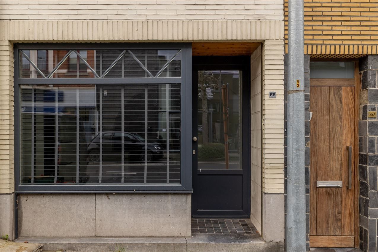 Stijlvol gerenoveerde stadswoning met 3 slk foto 18