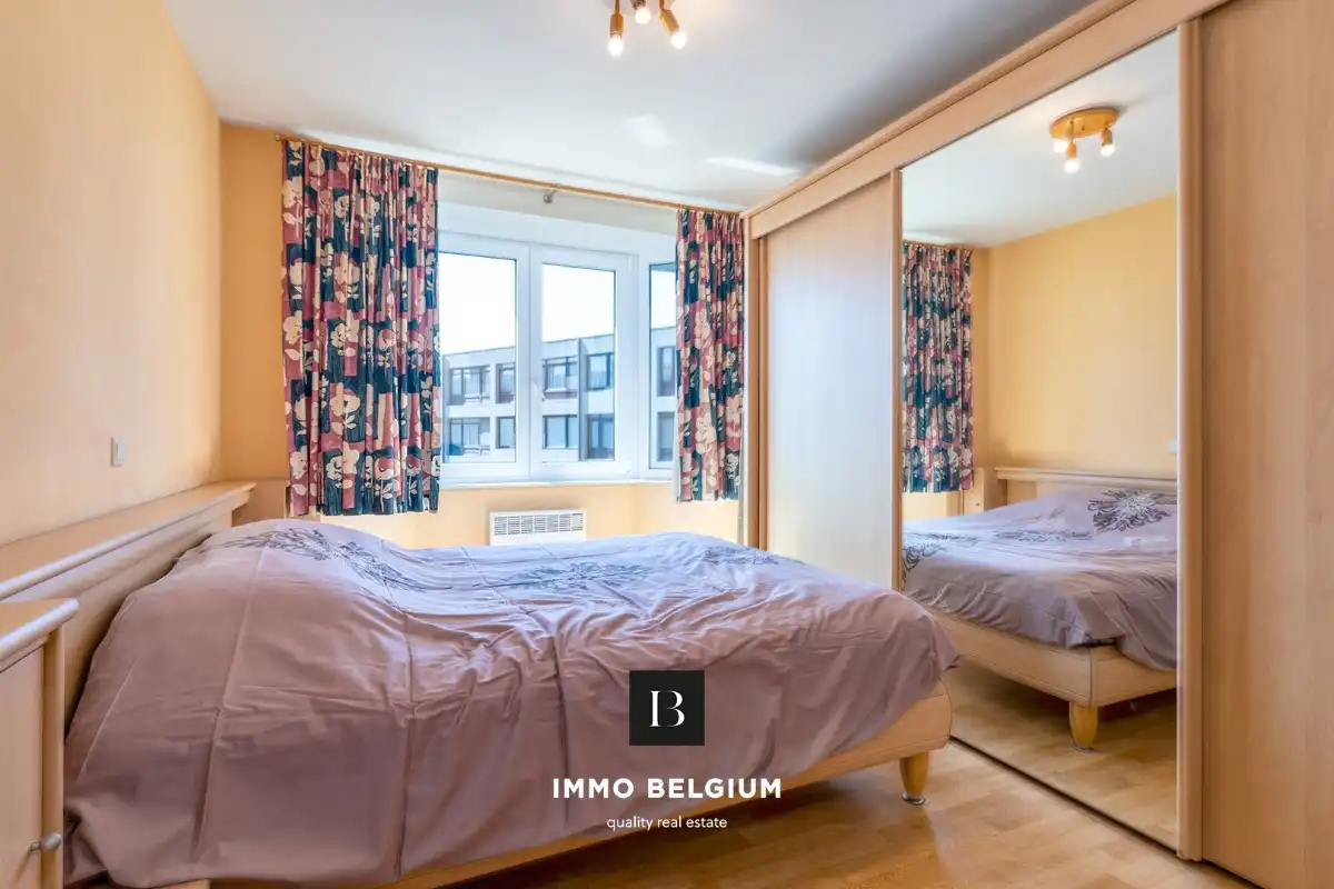Ruim en lichtrijk appartement met parking nabij het centrum van De Haan foto 13